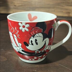 Disney Minnie Mouse Presents Winter Magic Mug Heart